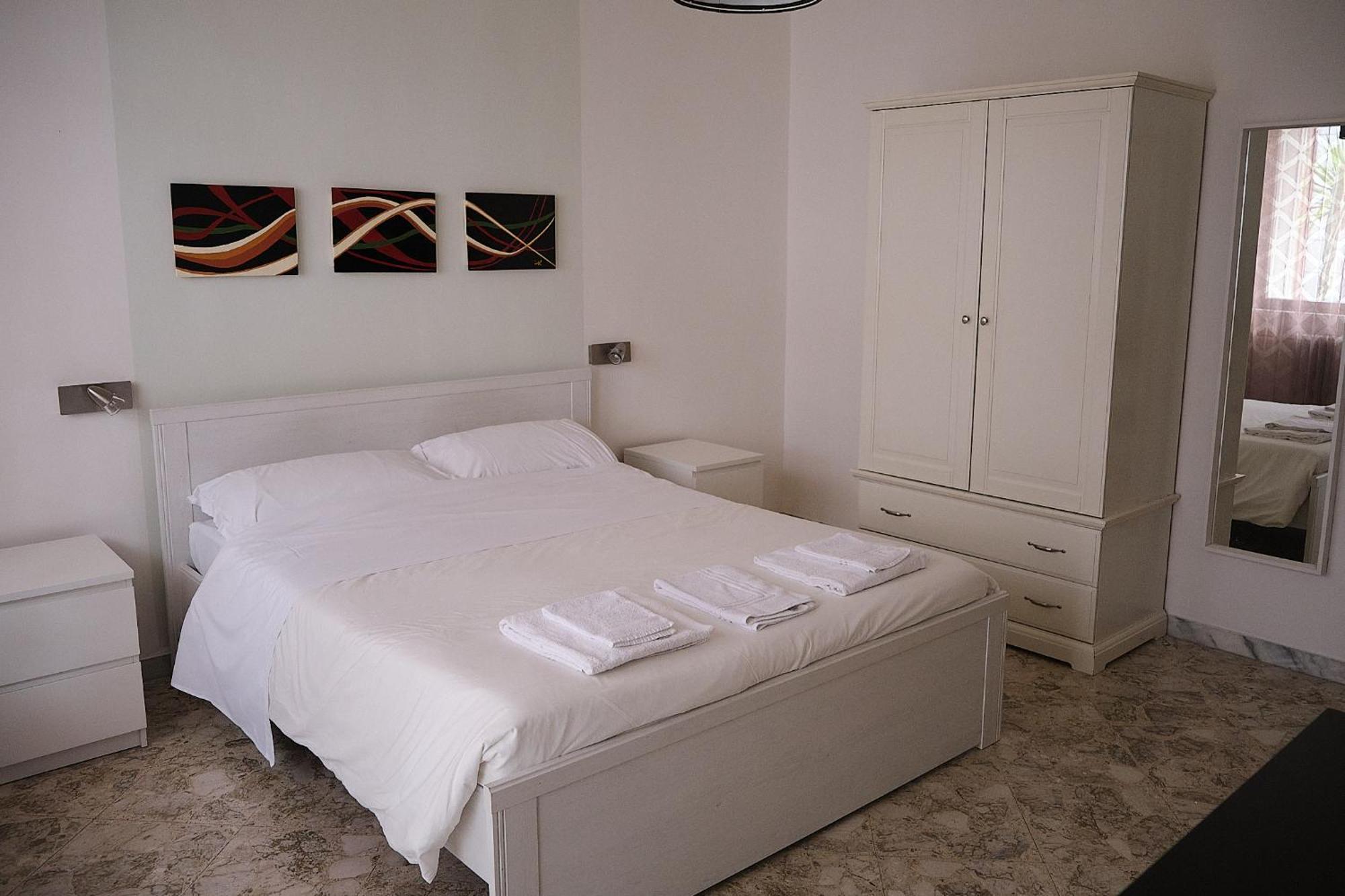 Kamila Guest House Bari Phòng bức ảnh